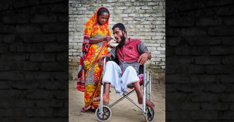 Love story of a prostitute and a disabled man