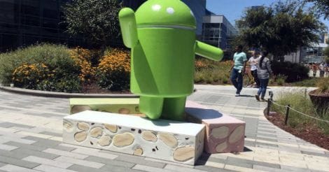 android-nougat-statue-8