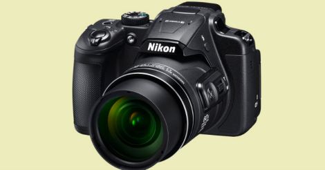 Nikon-COOLPIXB700