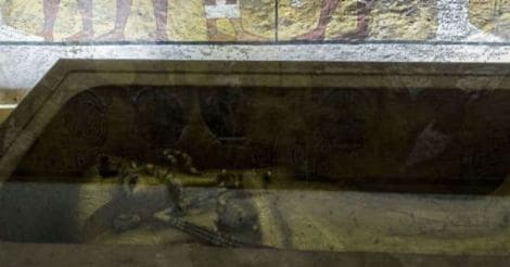tutankhamunn-tomb tutankhamunn-tomb