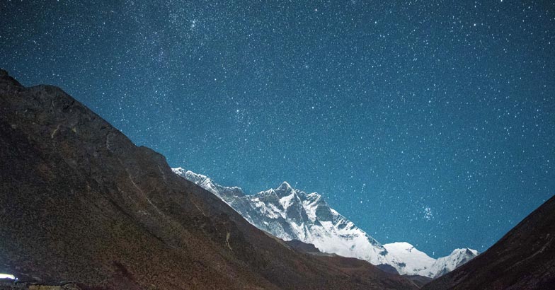 everest-Near-Dughla everest-Near-Dughla