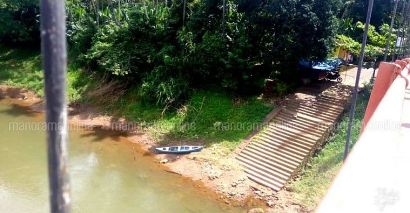 injathotti-hanging-bridge-3