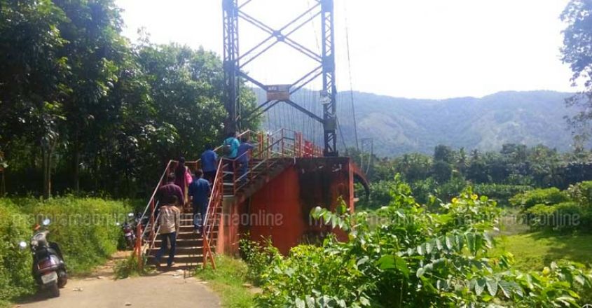 injathotti-hanging-bridge-4