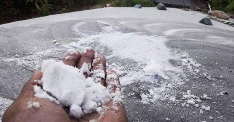 munnar-snow-fall munnar-snow-fall