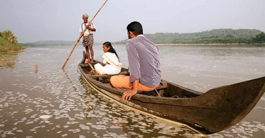 കൂട്ടക്കടവിലെ കടത്തുകാരന്‍