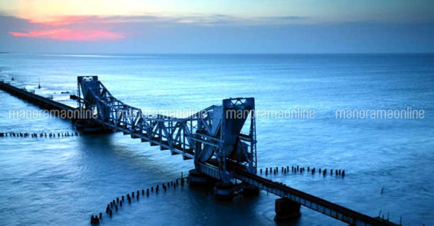 pamban-cantilever-bridge