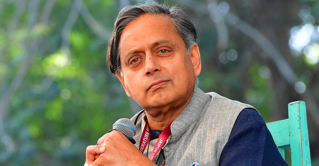 കോൺഗ്രസുമായി ചില പ്രശ്‌നങ്ങളുണ്ട്; അവ നേതൃത്വവുമായി ചർച്ച ചെയ്യും -ശശി തരൂർ