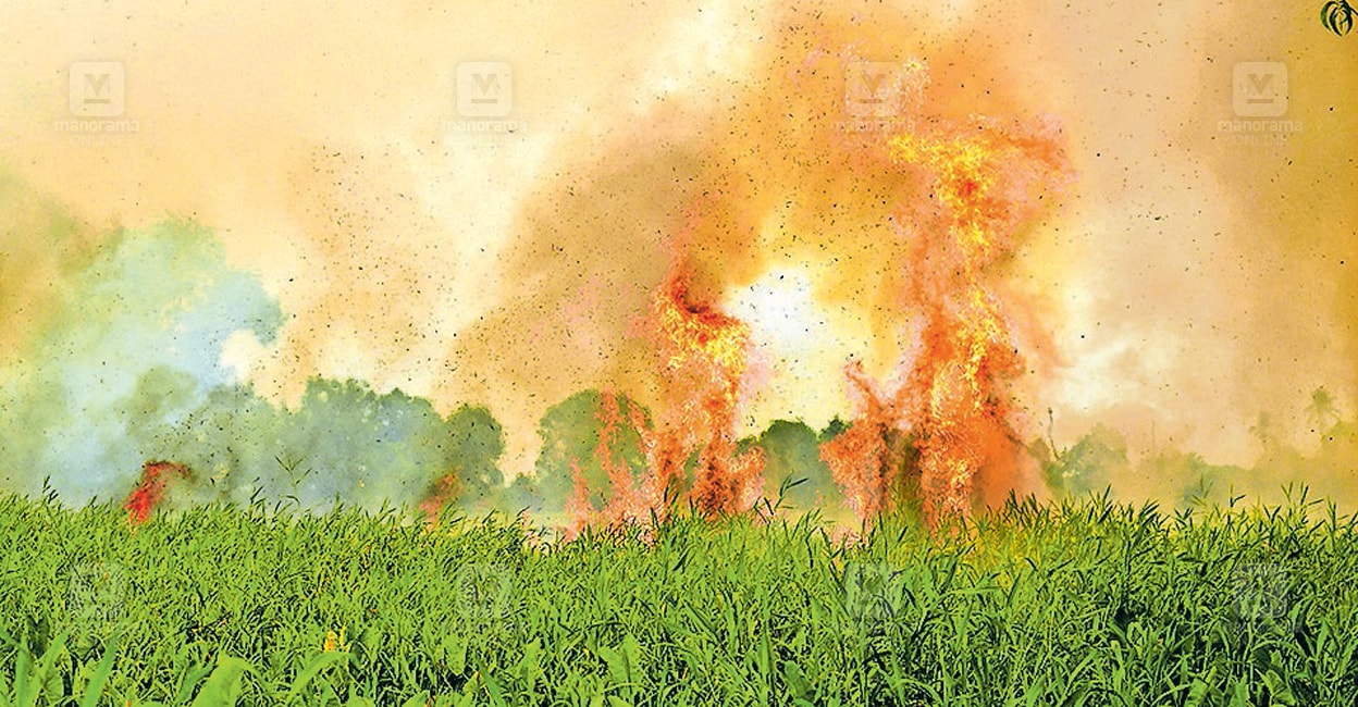 തീയിട്ടതാര്? നാടിനെ നിശ്ചലമാക്കി 7 മണിക്കൂർ, ‘റ’ ആകൃതിയിൽ തീ; വില്ലനായി ...