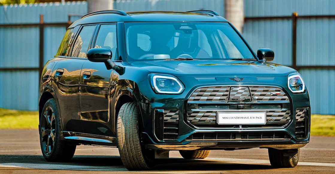 miniI-countryman-e-jcw miniI-countryman-e-jcw