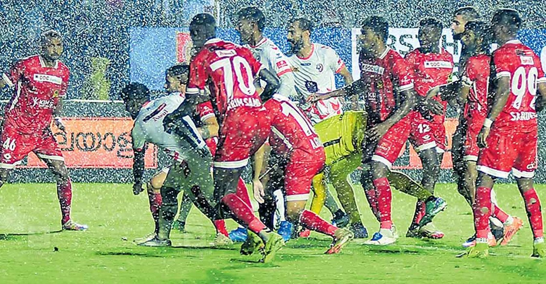  സമീർ എ.ഹമീദ് ‌/ മനോരമ