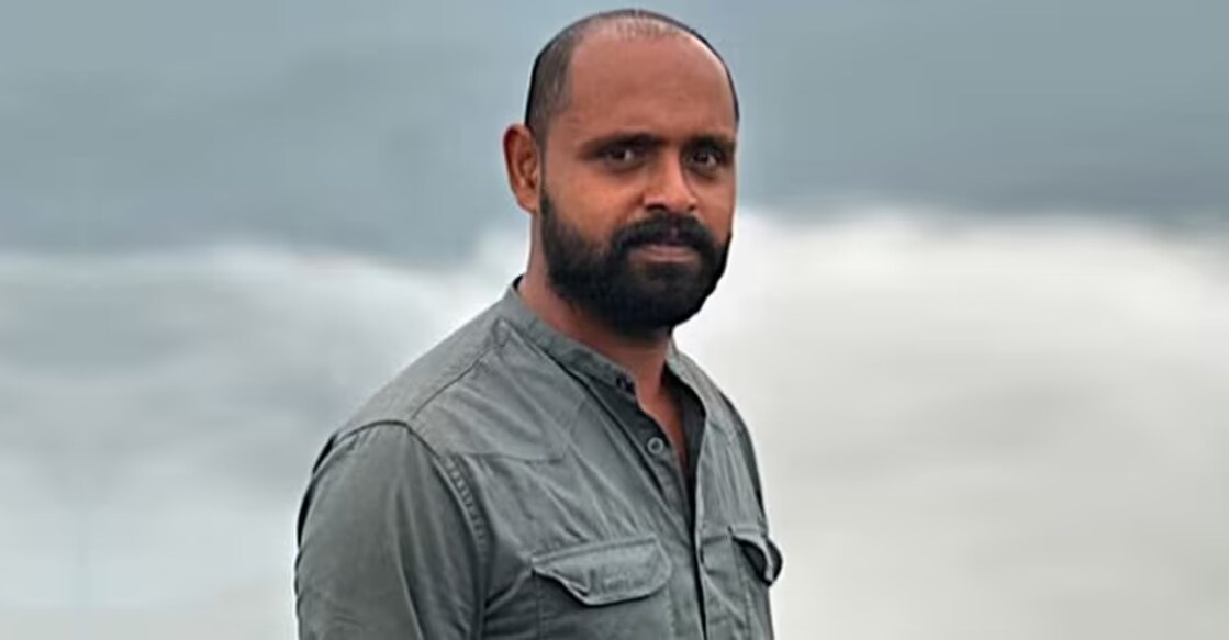 മകന്റെ ചോറൂണു ദിവസം പിതാവ് തൂങ്ങിമരിച്ച നിലയിൽ; ലക്ഷങ്ങളുടെ കടബാധ്യത