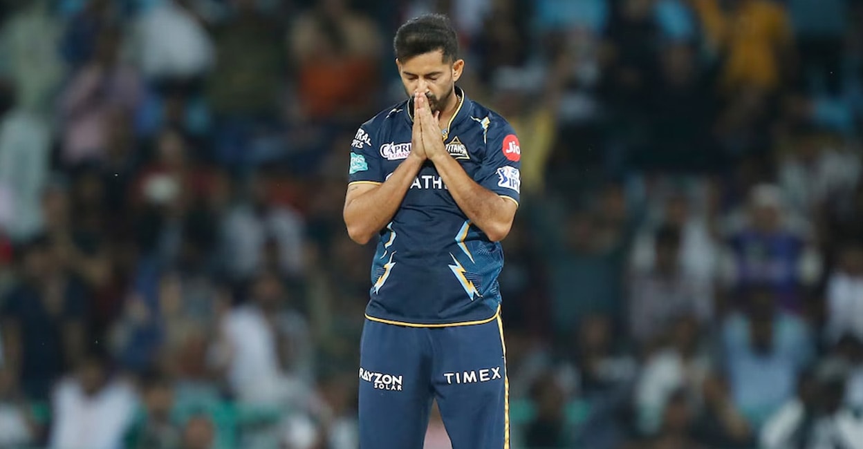 ക്രിക്കറ്റിന്റെ എല്ലാ ഫോർമാറ്റുകളിൽനിന്നും വിരമിച്ച് ഇന്ത്യ പേസർ മോഹിത് ശർമ