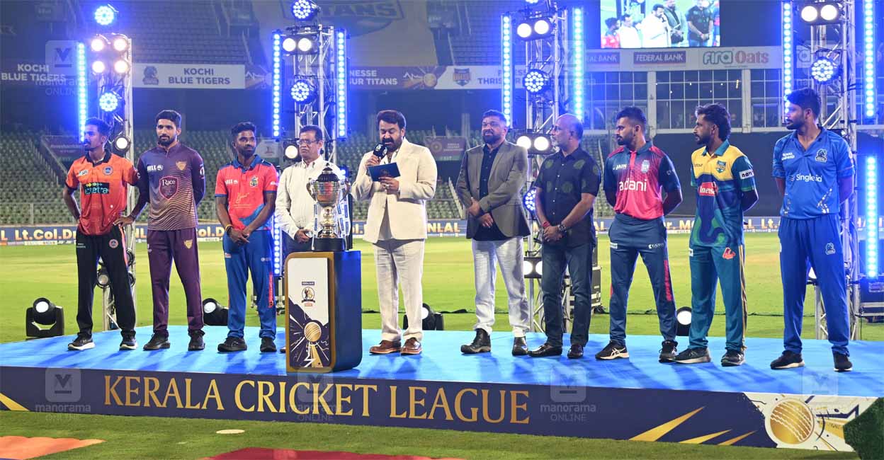 കേരള ക്രിക്കറ്റ് ലീഗ് രണ്ടാം സീസണിന് കാര്യവട്ടം ഗ്രീൻഫീൽഡ് സ്റ്റേഡിയത്തിൽ കൊടിയേറി