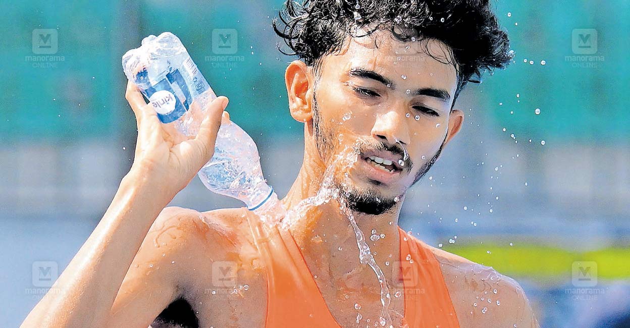 ട്രിപ്പിളിൽ ഡബിൾ!: പുരുഷ ട്രിപ്പിൾ ജംപിൽ കാർത്തിക്കിന് സ്വർണം, അബ്ദുല്ലയ്ക്ക് വെള്ളി