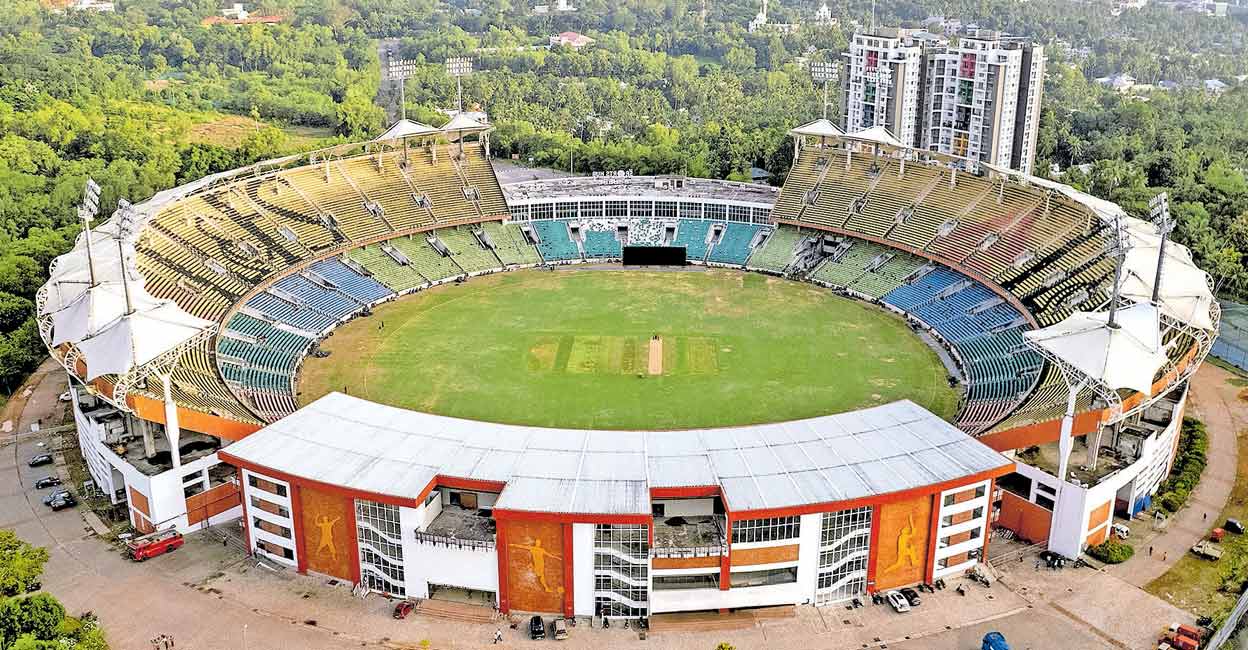 കളമൊരുക്കാൻ കാര്യവട്ടം : അർജന്റീനയുടെ ഫുട്ബോൾ മത്സരത്തിന് കാര്യവട്ടം സ്പോർട്സ് ഹബ് സ്റ്റേഡിയം വേദിയായേക്കും