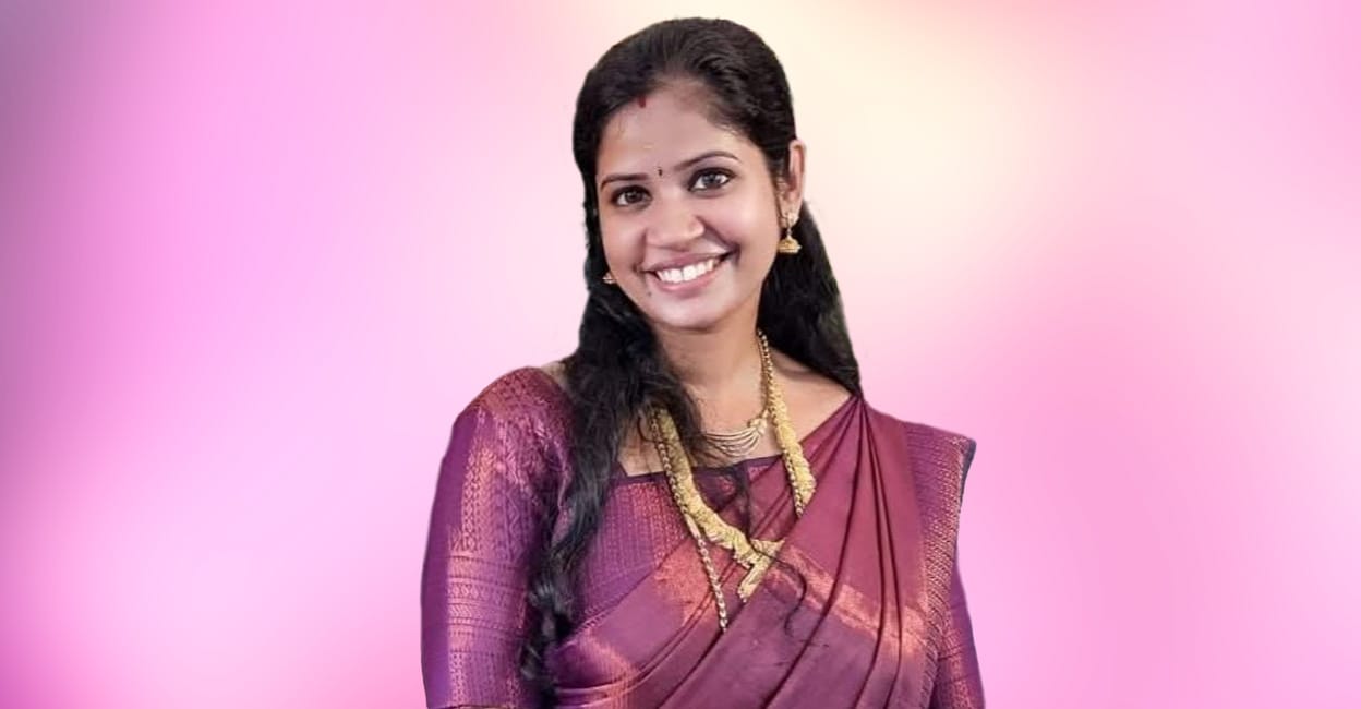 Kerala Teacher Dies in Road Accident – Manorama Online