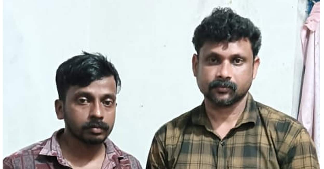 പെരുമ്പാമ്പിനെ കൊന്ന് കറിവച്ചു തിന്നു; കണ്ണൂരിൽ യുവാക്കൾ അറസ്റ്റിൽ