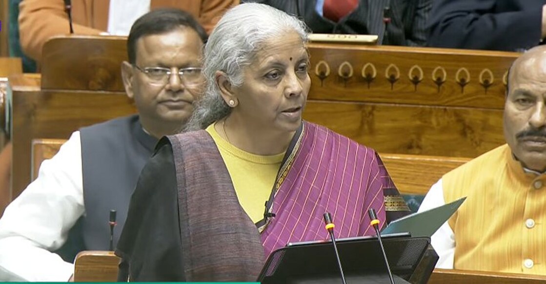 Union Budget 2026; ചരിത്ര നേട്ടം കുറിച്ച് നിർമ്മല സീതാരാമൻ; കേന്ദ്ര ബജറ്റ് അവതരിപ്പിക്കുന്നു