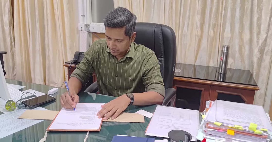 Doc Rathan മുഖ്യമന്ത്രിയുടെ സെക്രട്ടറിയായി രത്തന് കേല്ക്കര് ചുമതലയേറ്റു ...