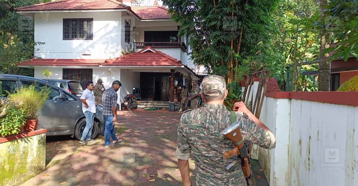 മാസപ്പടി കേസിൽ റിയാസിന്റെ സുഹൃത്തുക്കളുടെ വീടുകളിലും ഇ.ഡി റെയ്ഡ്