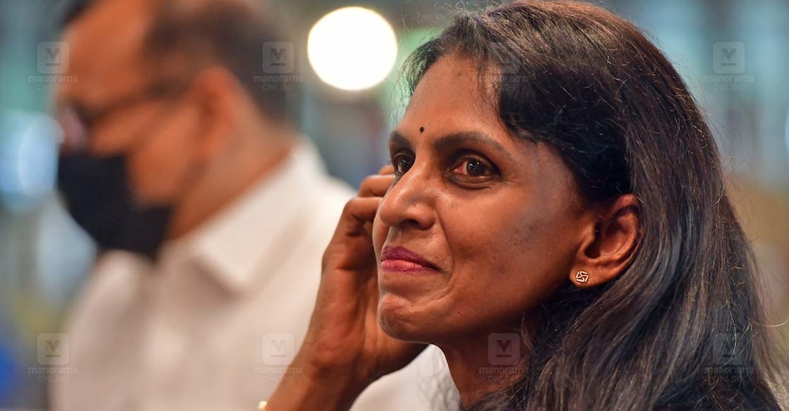 जयशंकर द्वारा उनका नाम न लिए जाने पर BJP उम्मीदवार आर श्रीलेखा कार्यक्रम से बाहर चली गईं। 3 സ്ഥാനാർഥിയെന്ന് അറിഞ്ഞത് പ്രഖ്യാപനത്തിന് തൊട്ടുമുൻപ്– R Sreelekha | BJP Candidate | Manorama Online Premium