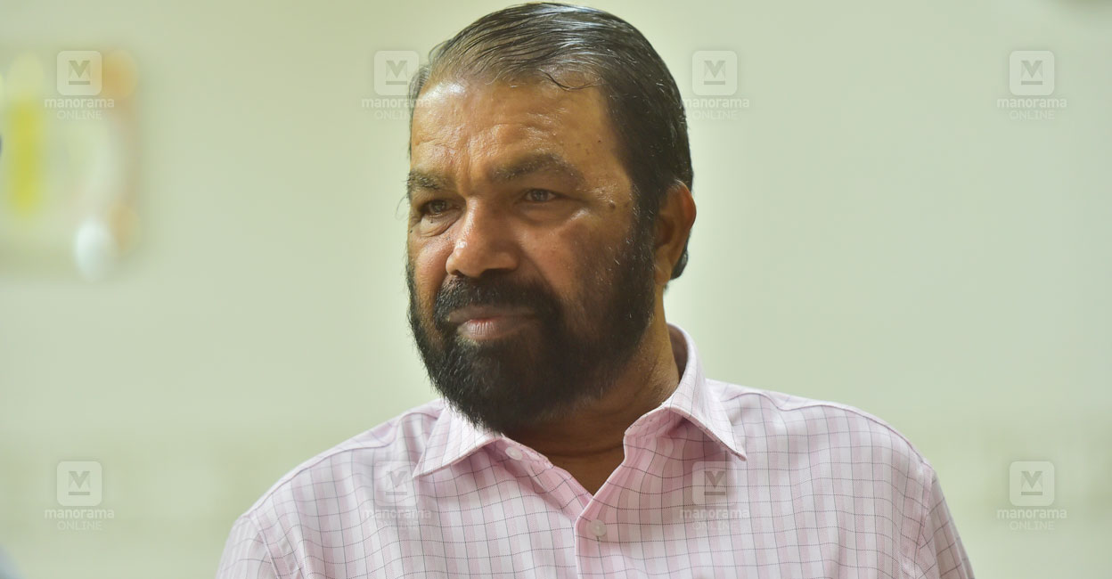 ‘കുട്ടികൾ തോറ്റാൽ ഉത്തരവാദി അധ്യാപകൻ, എയ്ഡഡ് സ്കൂളുകളിലെ അധ്യാപകർക്ക് പ്രവേശന പരീക്ഷ പരിഗണനയിൽ’