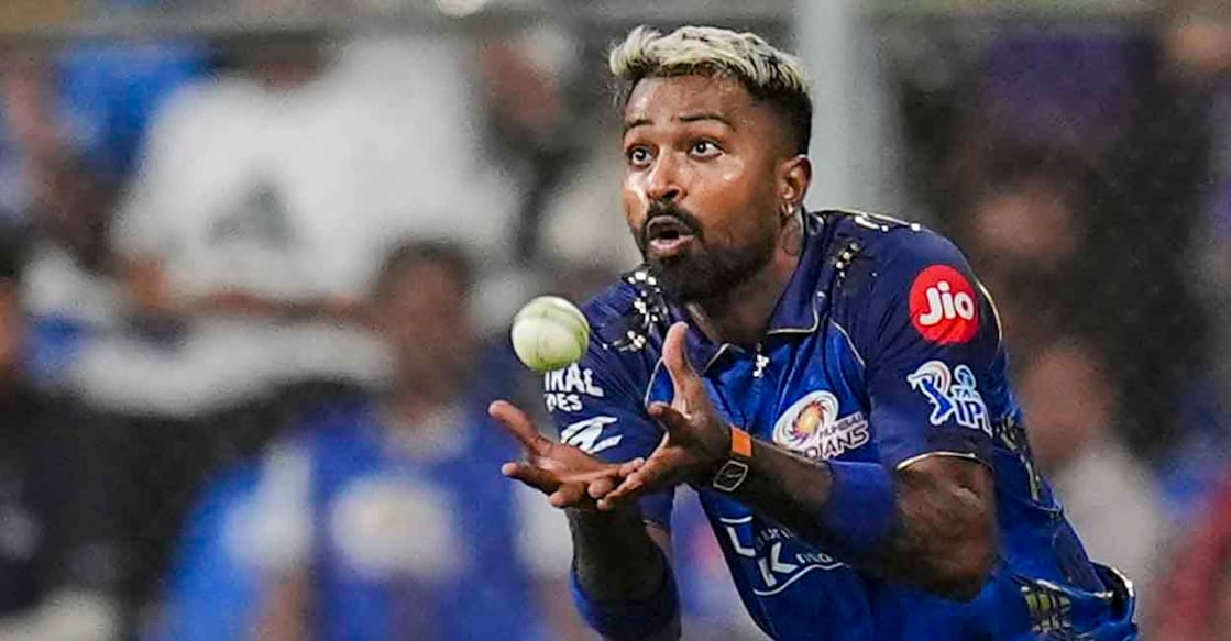  Mumbai Indians' skipper  Hardik Pandya takes the drawback  of Kolkata Knight Riders' skipper  Ajinkya Rahane during an Indian Premier League (IPL) 2026 T20 cricket lucifer  betwixt  Mumbai Indians and Kolkata Knight Riders, astatine  the Wankhede Stadium, successful  Mumbai, Maharashtra, Sunday, March 29, 2026. (PTI Photo/Kunal Patil) (PTI03_29_2026_000374A)
