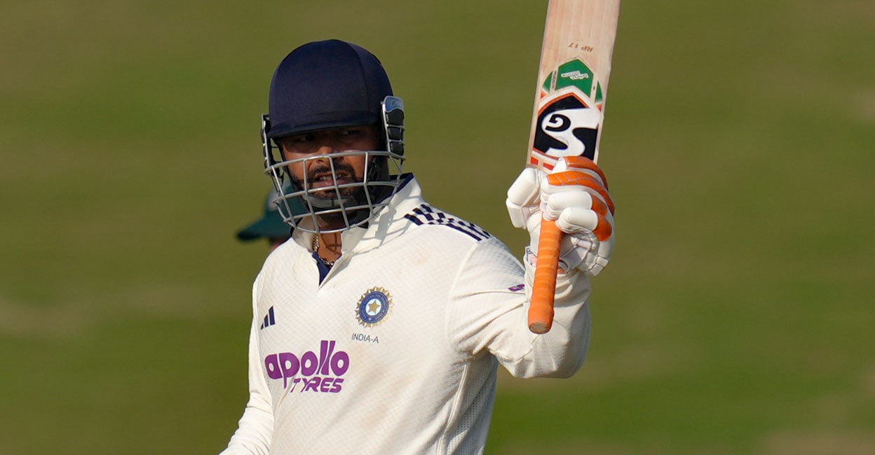 സായ്(12), പടിക്കൽ (12), പാട്ടീദാർ (28) വീണ്ടും നിരാശപ്പെടുത്തി, ഫിഫ്റ്റിയുമായി പന്ത് (64*) ക്രീസിൽ; ഇന്ത്യയ്ക്ക് ജയപ്രതീക്ഷ