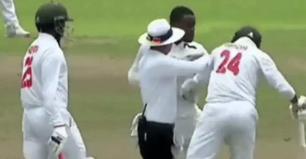 കളിക്കിടെ തമ്മിലടിച്ച് ബംഗ്ലദേശ് – ദക്ഷിണാഫ്രിക്ക താരങ്ങൾ, അംപയർ നടുവിൽ കയറിനിന്നിട്ടും രക്ഷയില്ല; ആകെ നാണക്കേട് – വിഡിയോ
