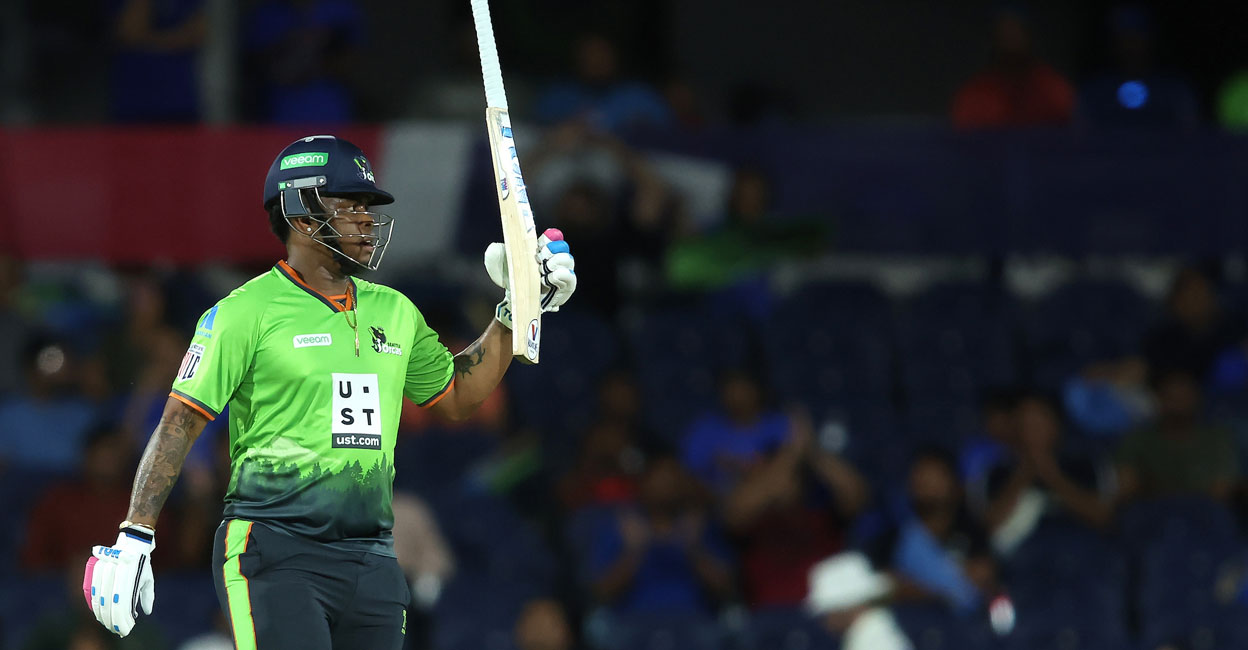 പൊള്ളാർഡിനെ സിക്സർ തൂക്കി, അവസാന പന്തിൽ കളി ജയിപ്പിച്ചു; ‘ശരിക്കും ഫിനിഷറായി’ ഹെറ്റ്മിയർ– വിഡിയോ