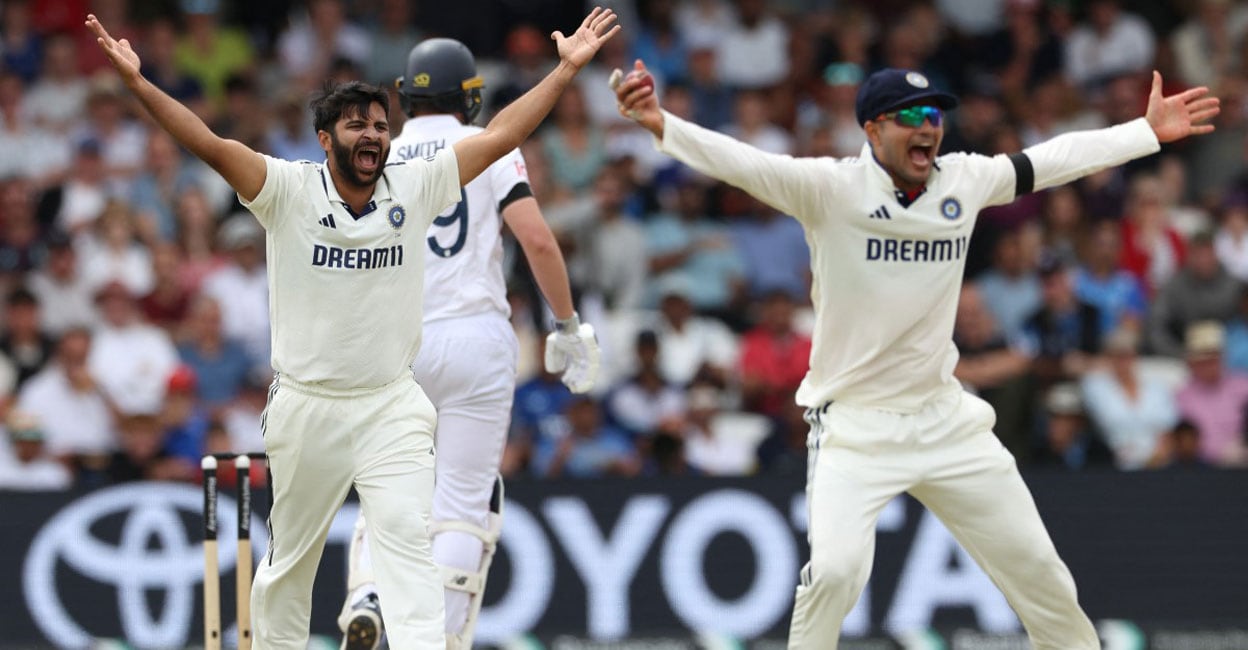 പന്തു നൽകില്ലെങ്കിൽ പിന്നെന്തിനാണ് ടീമിലെടുക്കുന്നത്? പേസറെ ക്യാപ്റ്റൻ ഗിൽ തഴഞ്ഞെന്ന് ആർ. അശ്വിൻ