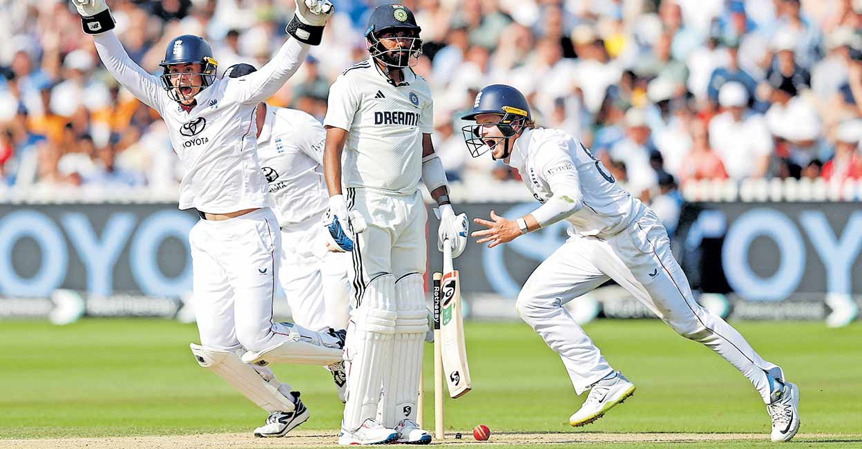 181 പന്തുകൾ പ്രതിരോധിച്ച് ജഡേജ, ബുമ്രയ്ക്കും സിറാജിനും നന്ദി; വീരോചിത ചെറുത്തുനിൽപിനൊടുവിൽ ഇന്ത്യ വീണു