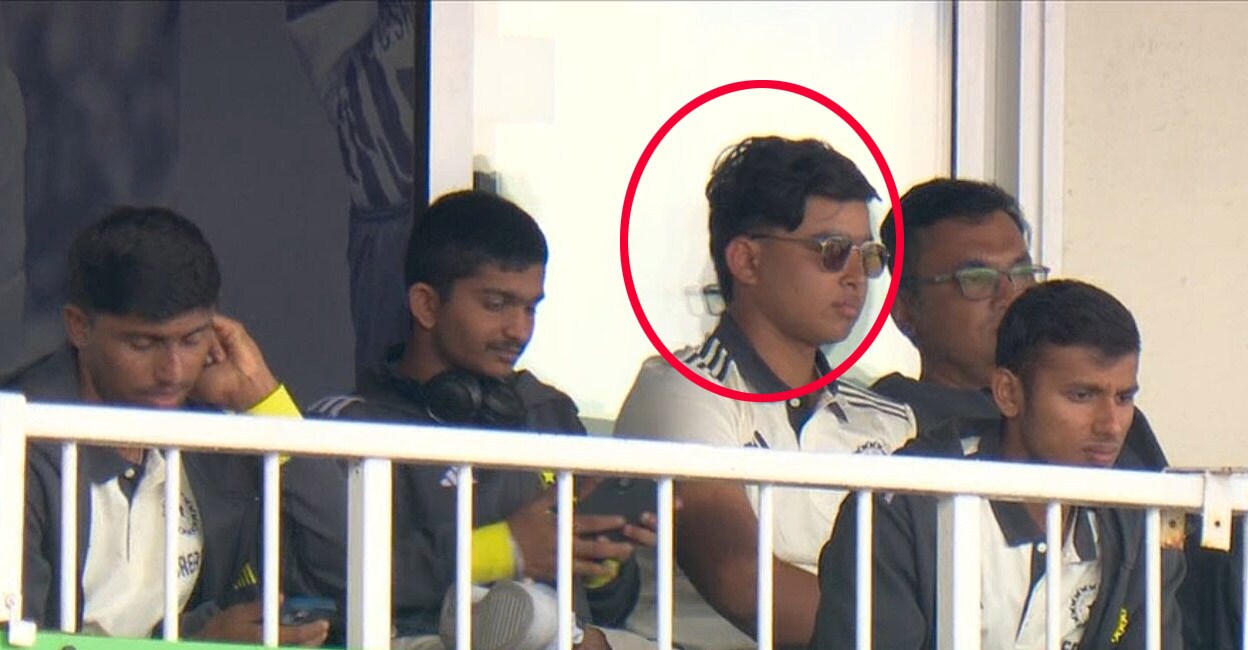 ഇരട്ടസെഞ്ചറിയുമായി ഗിൽ ചരിത്രമെഴുതുമ്പോൾ, ഗാലറിയിൽ ശ്രദ്ധ കവർന്ന് വൈഭവ്; ഇംഗ്ലണ്ട് യുവനിരയെ അടിച്ചൊതുക്കി നേരെ എജ്ബാസ്റ്റനിൽ!