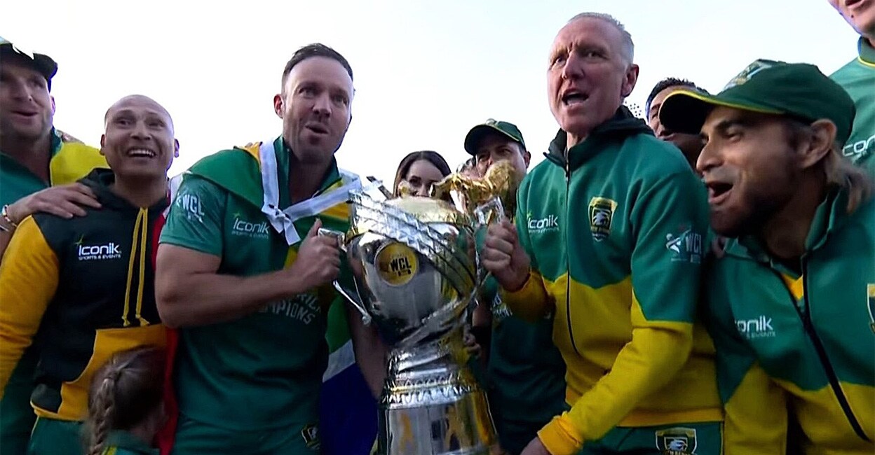 ഇന്ത്യ ബഹിഷ്കരിച്ച പാക്കിസ്ഥാനെ ഫൈനലിൽ ‘അടിച്ചോടിച്ച്’ ദക്ഷിണാഫ്രിക്ക; 196 റൺസ് വിജയലക്ഷ്യം 1 വിക്കറ്റ് നഷ്ടത്തിൽ മറികടന്നു, ഡിവില്ലിയേഴ്സ് 60 പന്തിൽ 120*