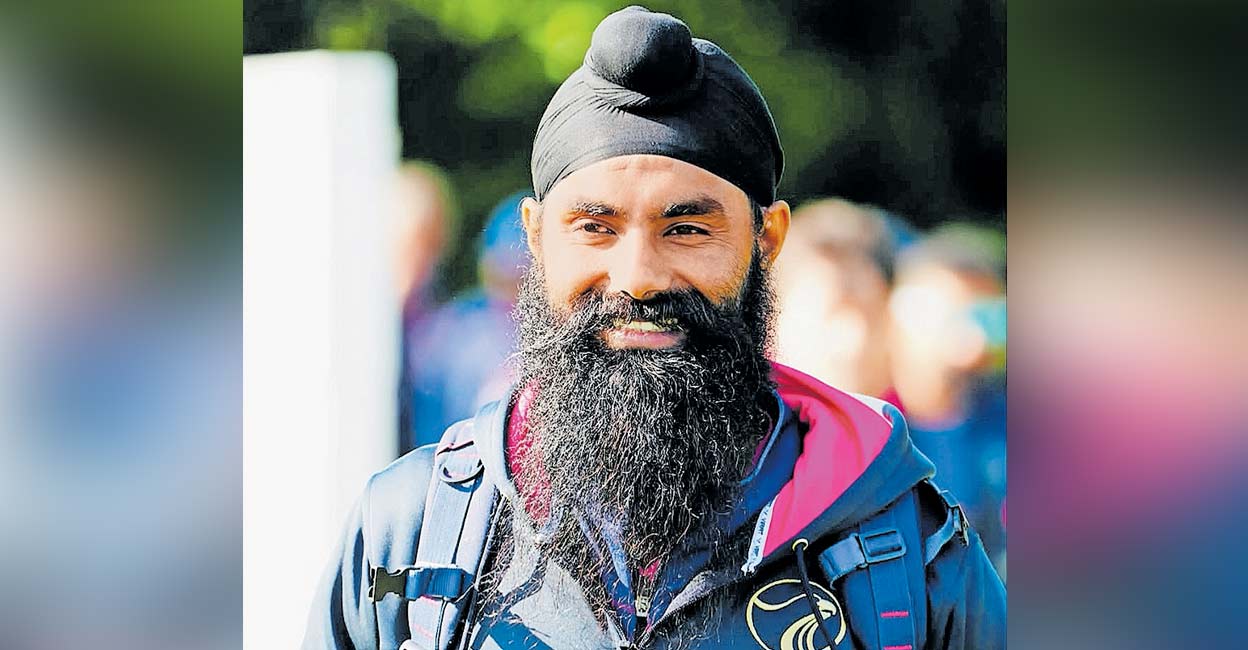 ഗില്ലിന് എന്നെ ഓർമയുണ്ടോയെന്ന് അറിയില്ല: ഇന്ത്യൻ വൈസ് ക്യാപ്റ്റനെ വീഴ്ത്താൻ സിമ്രാൻജീത് സിങ്