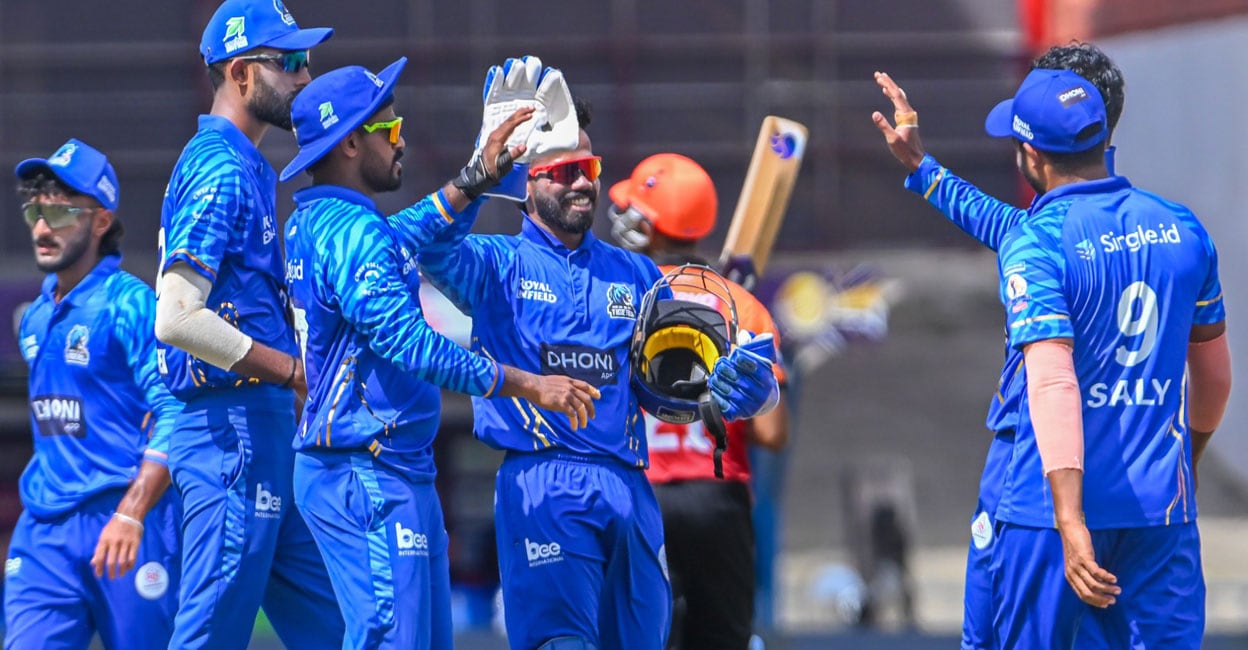 സഞ്ജു ഇല്ലെങ്കിലും ജയിപ്പിക്കാൻ സാംസണുണ്ട്, പകരക്കാരൻ ഓപ്പണറും കൊള്ളാം; വിജയം തുടർന്ന് കൊച്ചി ബ്ലൂ ടൈഗേഴ്സ്