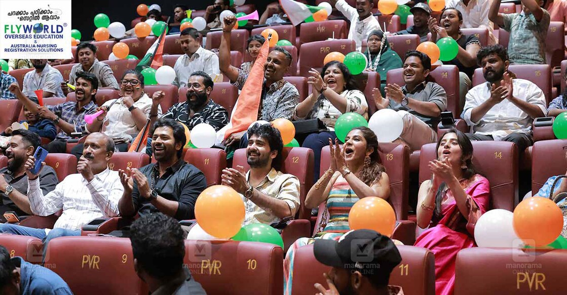   മനോരമ ഓൺലൈനും ഫ്ലൈവേൾഡ് ഓവർസീസ് എഡ്യൂക്കേഷനും ചേർന്ന് ഫോറം മാളിലെ  പിവിആറിൽ നടത്തിയ  ഇന്ത്യ - പാക്കിസ്ഥാൻ ഏഷ്യ കപ്പ്‌ സൂപ്പർ ഫോർ മത്സരത്തിന്റെ ലൈവ് സ്ക്രീനിംങിനെത്തിയ ബൾട്ടി സിനിമയുടെ അണിയറപ്രവർത്തകരായ നിർമാതാവ് സന്തോഷ് ടി. കുരുവിള, അഭിനേതാക്കളായ ശാന്തനു ഭാഗ്യരാജ്, ഷൈൻ നിഗം, പൂർണിമ, പ്രീതി  അസ്രാണി തുടങ്ങിയവർ.