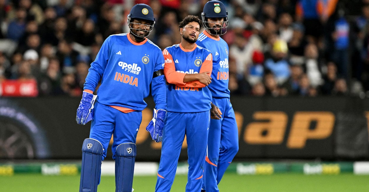 ഒരുപാട് അവസരങ്ങളായി, സഞ്ജു ലോകകപ്പില്‍ പുറത്തിരിക്കും: മാറ്റിനിർത്തണമെന്ന് സുനിൽ ഗാവസ്കർ