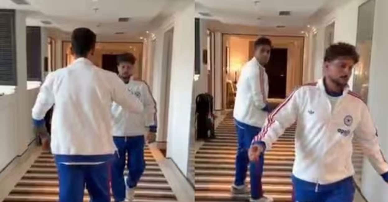 ‘ദേശ്യപ്പെടാതെ ഭായ്..’: സൂര്യകുമാറിനെ ‘തട്ടി’ കുൽദീപ്; ഇന്ത്യൻ ക്യാംപിൽ അടിപൊട്ടിയോ? വി‍‍ഡിയോ വൈറൽ