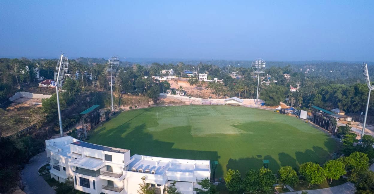 വരുന്നു അത്യാധുനിക ക്രിക്കറ്റ് സ്റ്റേഡിയം, രാത്രിയും മത്സരങ്ങൾ നടത്താം; ഉദ്ഘാടനം 16-ന് മുഖ്യമന്ത്രി നിർവഹിക്കും