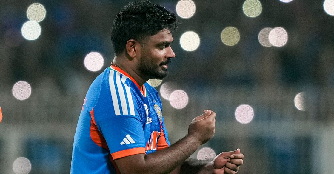 ട്വന്റി20 ലോകകപ്പിൽ വെസ്റ്റിൻഡീസിനെതിരായ മത്സരത്തിനിടെ ഇന്ത്യൻ താരം സഞ്ജു സാംസൺ.  (PTI Photo/Swapan Mahapatra) 