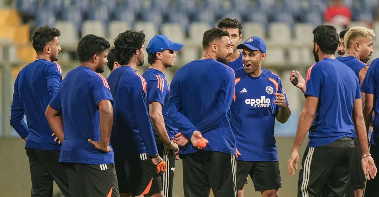 ‘അശുഭകരം’; ചന്ദ്രഗ്രഹണ സമയത്തെ പരിശീലനം മാറ്റണമെന്ന് താരങ്ങൾ; പ്രാക്ടീസ് ആരംഭിച്ചത് ഒന്നര മണിക്കൂർ വൈകി