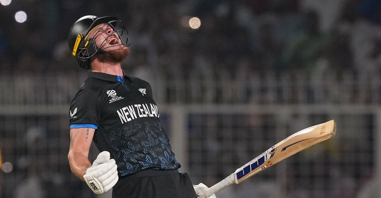 4, 6, 1, 4, 4, 6, 6, 4: എട്ടു സിക്സ്, 10 ഫോർ; സ്ട്രൈക്ക് റേറ്റ് 303: ദക്ഷിണാഫ്രിക്കയെ എടുത്തിട്ട് ‘അലക്കി’ അലൻ, ഈ റെക്കോർഡുകൾ ഇനി പഴങ്കഥ- വിഡിയോ