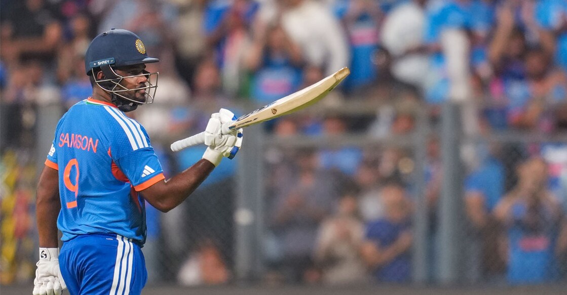 ട്വന്റി20 ലോകകപ്പ് സെമിഫൈനലിൽ ഇംഗ്ലണ്ടിനെതിരെ അർധസെഞ്ചറി നേടിയ ഇന്ത്യൻ താരം സഞ്ജു സാംസൺ.  (PTI Photo/Ravi Choudhary) 