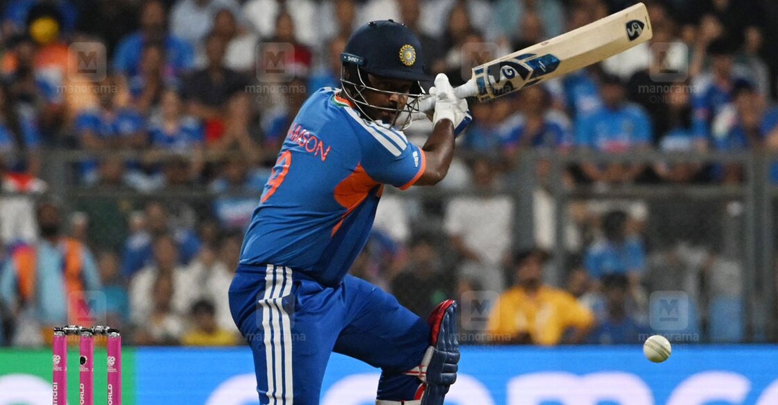 ഇംഗ്ലണ്ടിനെതിരെ സഞ്ജുവിന്റെ ബാറ്റിങ്. ചിത്രം∙ ആർ.എസ്. ഗോപൻ, മനോരമ