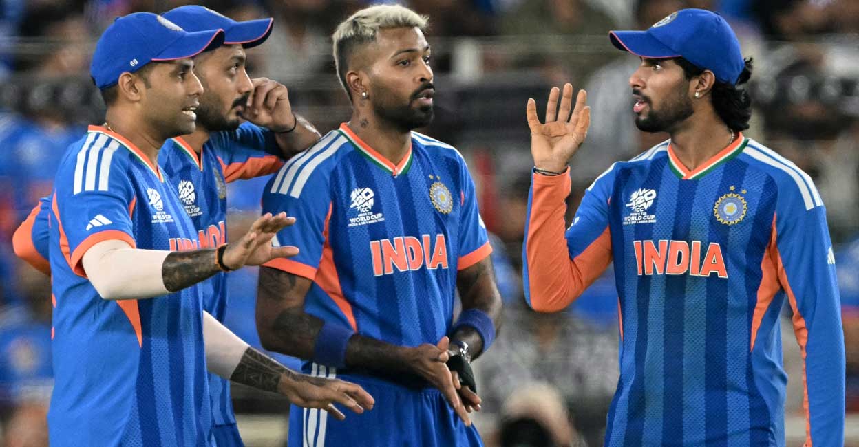 ആദ്യമായി കിട്ടിയ പ്രതിഫലം 15,000 രൂപ, മുഴുവൻ തുകയും ചെലവാക്കി തീർത്തു: മുന്‍ ഇന്ത്യൻ ക്യാപ്റ്റന്റെ വെളിപ്പെടുത്തല്‍