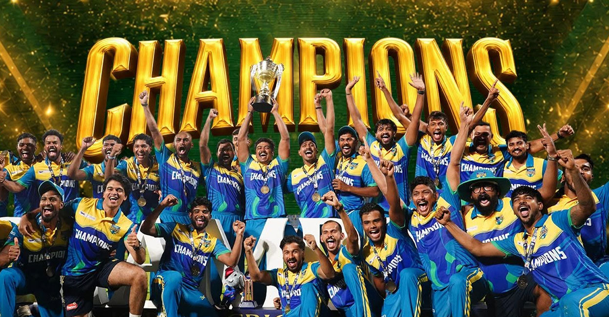 തൃശൂർ ടൈറ്റൻസ് ഉടമ കാറിൽ സൂക്ഷിച്ച ആ ‘സർപ്രൈസ്’ വെറുതെയായില്ല; ടീം ഗെയിമിന്റെ മികവിൽ ‘തൃശൂപ്പർ’!