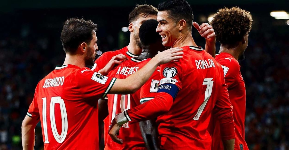 ഗോൾ നേട്ടം ആഘോഷിക്കുന്ന പോർച്ചുഗൽ താരങ്ങൾ