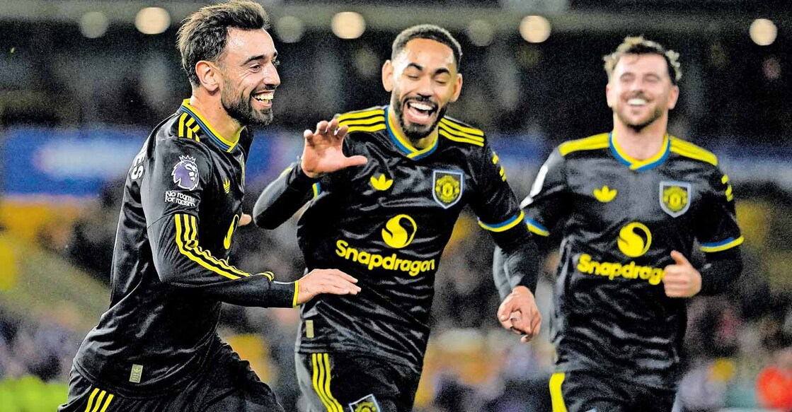 
ഗോൾ നേടിയ ബ്രൂണോ ഫെർണാണ്ടസ് (ഇടത്) സഹതാരങ്ങൾക്കൊപ്പം ആഹ്ലാദത്തിൽ