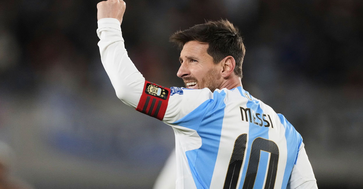 ‘ഇങ്ങനെ അവസാനിപ്പിക്കുന്നത് എന്റെ സ്വപ്നമായിരുന്നു..’: അർജന്റീനയിലെ അവസാന മത്സരത്തിൽ 2 ഗോളുകളുമായി മെസ്സി– വിഡിയോ